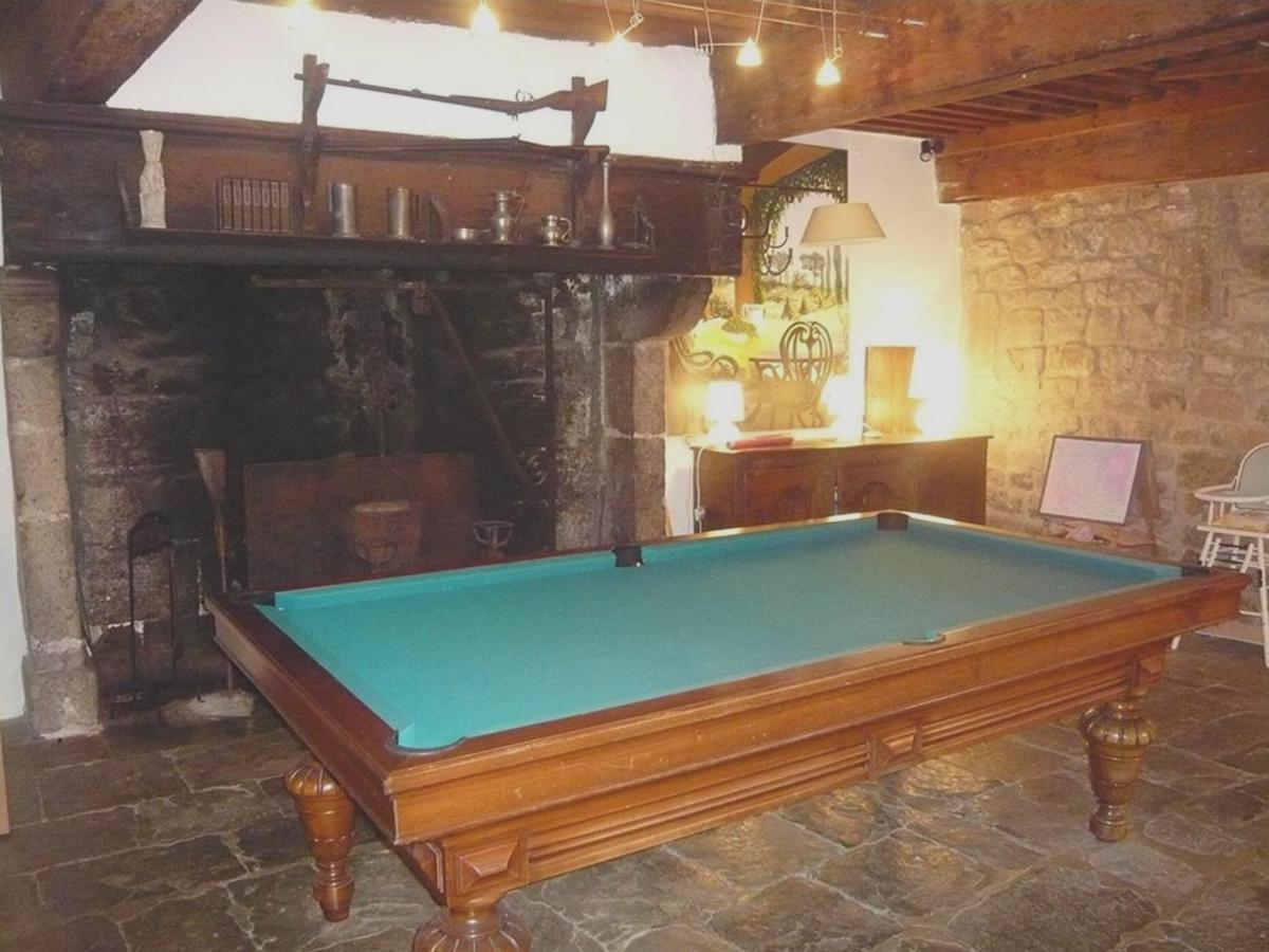 Manoir Majestueux A Satillieu Avec Piscine Privee 외부 사진