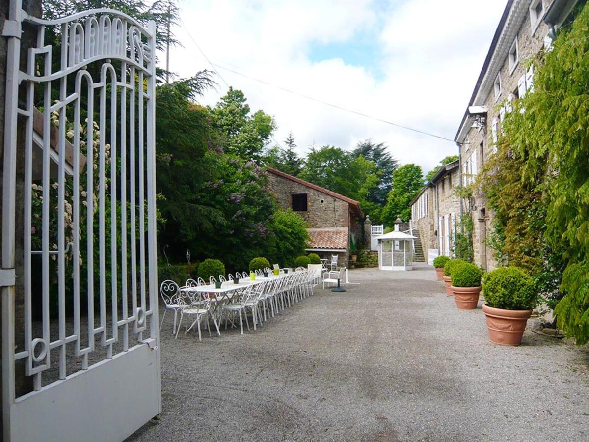 Manoir Majestueux A Satillieu Avec Piscine Privee 외부 사진