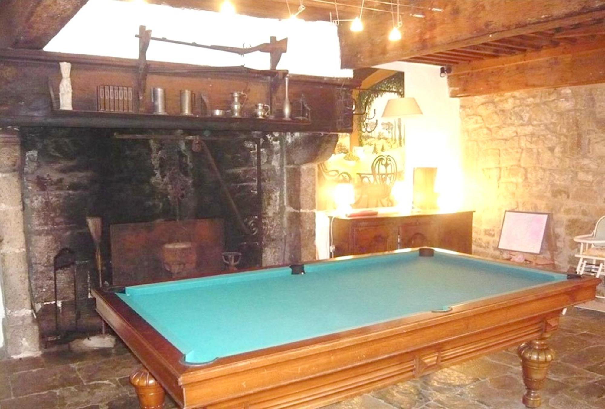 Manoir Majestueux A Satillieu Avec Piscine Privee 외부 사진