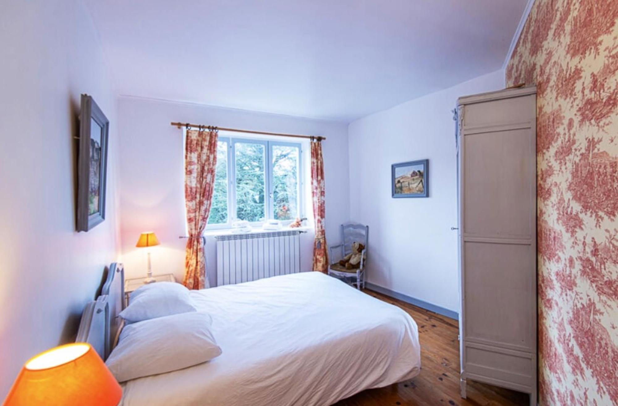 Manoir Majestueux A Satillieu Avec Piscine Privee 외부 사진